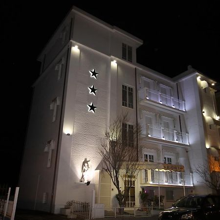 Hotel Belvedere Spiaggia Ρίμινι Εξωτερικό φωτογραφία