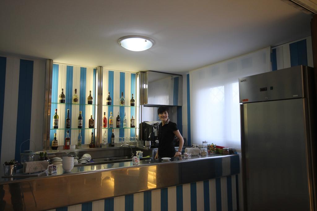 Hotel Belvedere Spiaggia Ρίμινι Εξωτερικό φωτογραφία