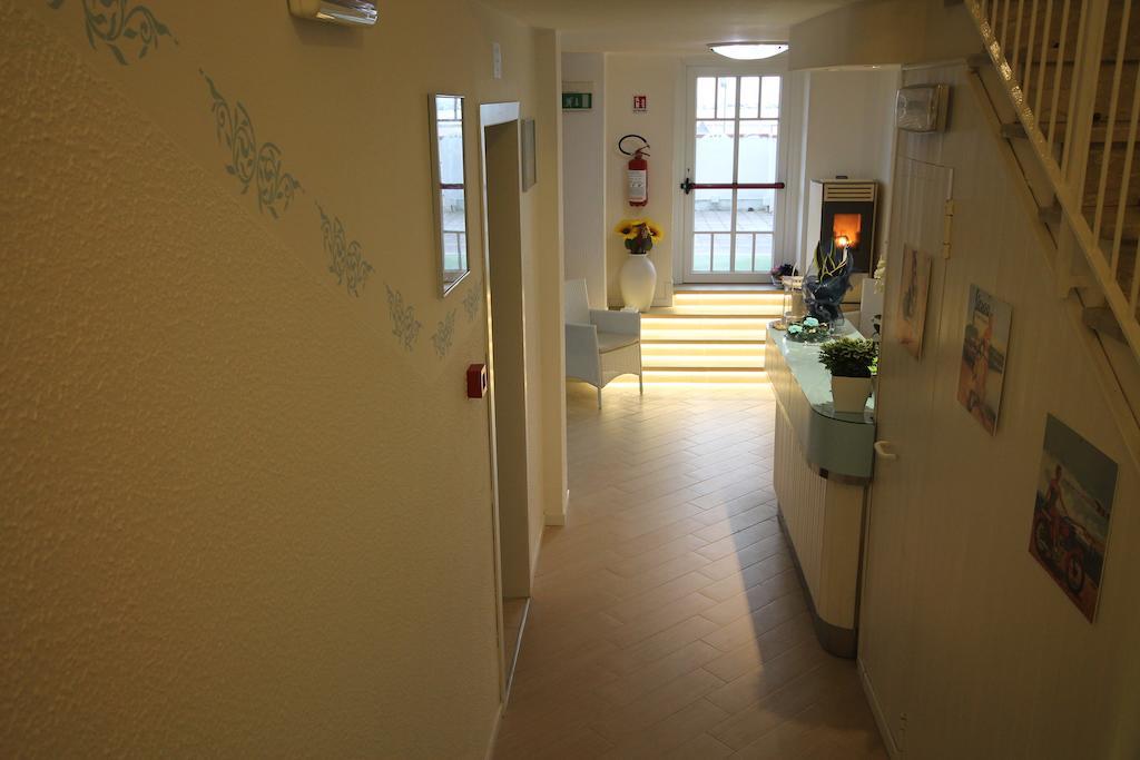 Hotel Belvedere Spiaggia Ρίμινι Εξωτερικό φωτογραφία