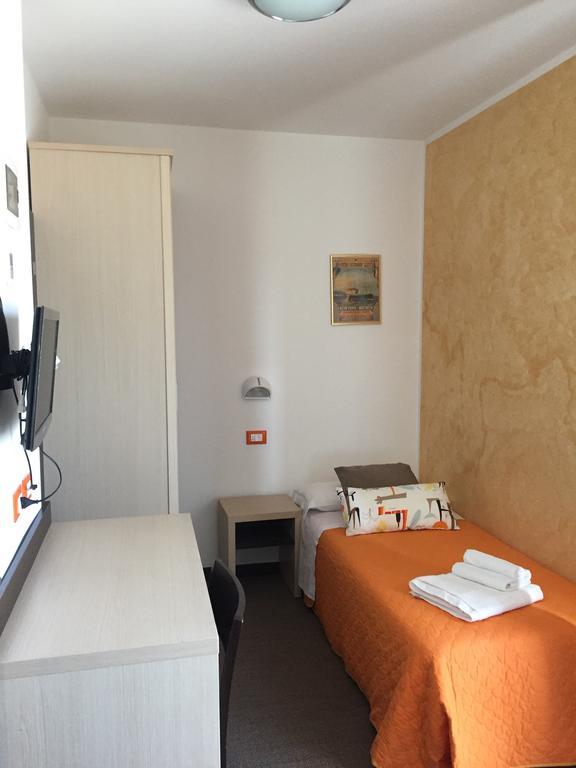 Hotel Belvedere Spiaggia Ρίμινι Εξωτερικό φωτογραφία